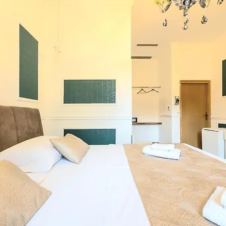 Maria Hotel 4*